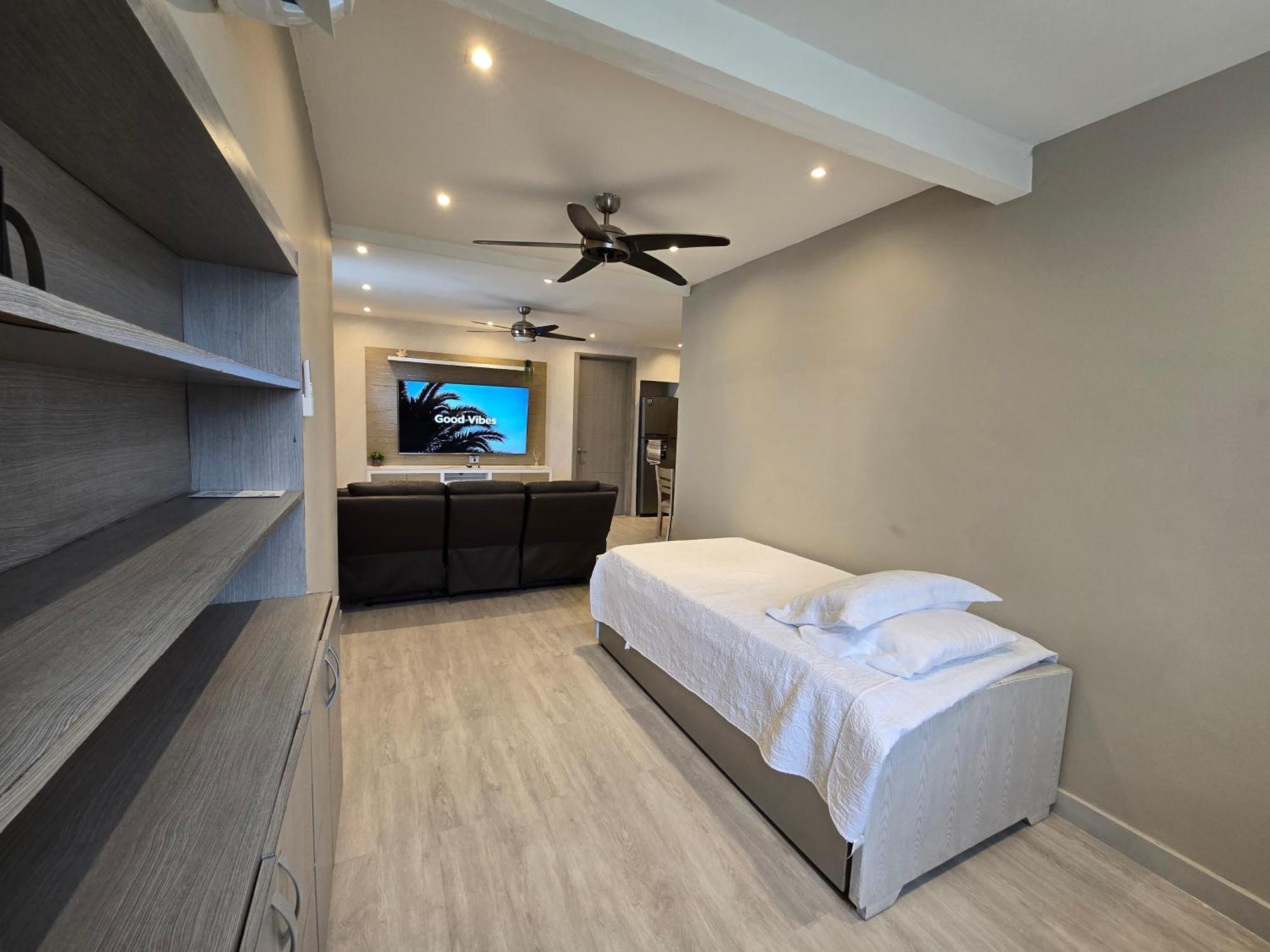 Moderno Vista Al Mar Y Al Piso 10 Apartamento *