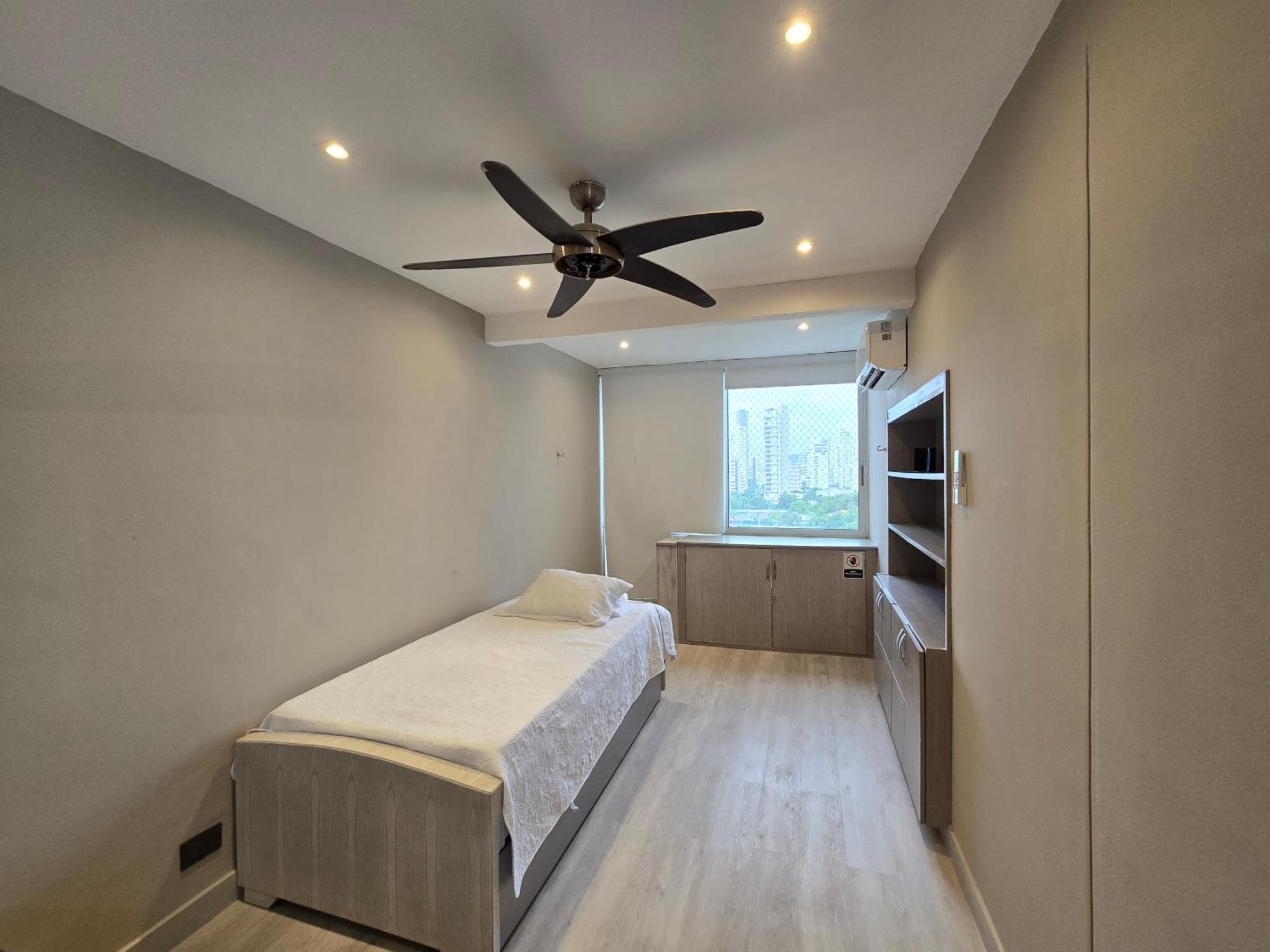 Moderno Vista Al Mar Y Al Piso 10 Apartamento *