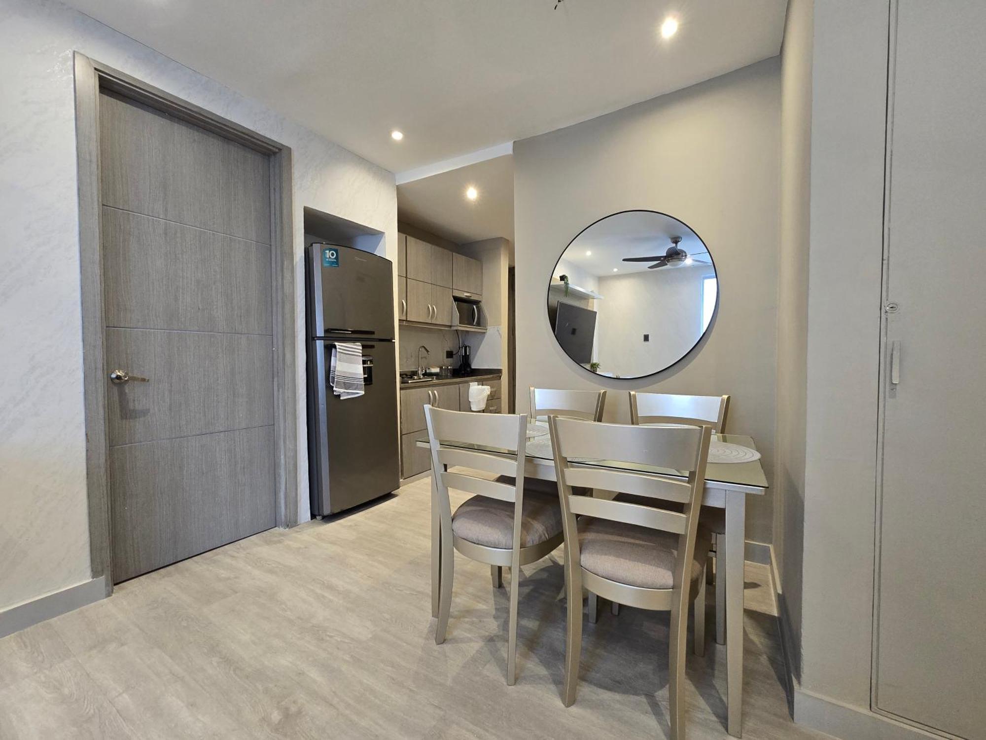 Apartamento Moderno Vista Al Mar Y Al Piso 10 *